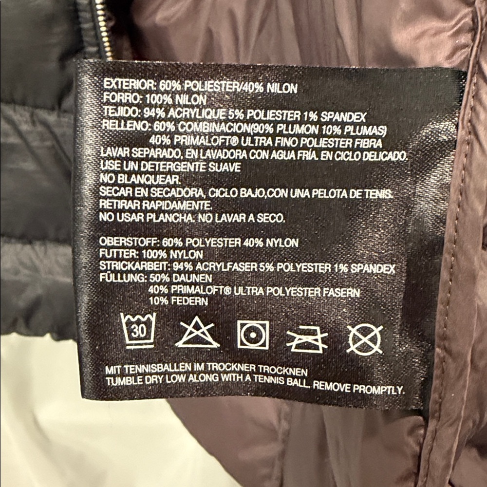 Bernardo Black Puffer Coat size small - Picture 14 of 17